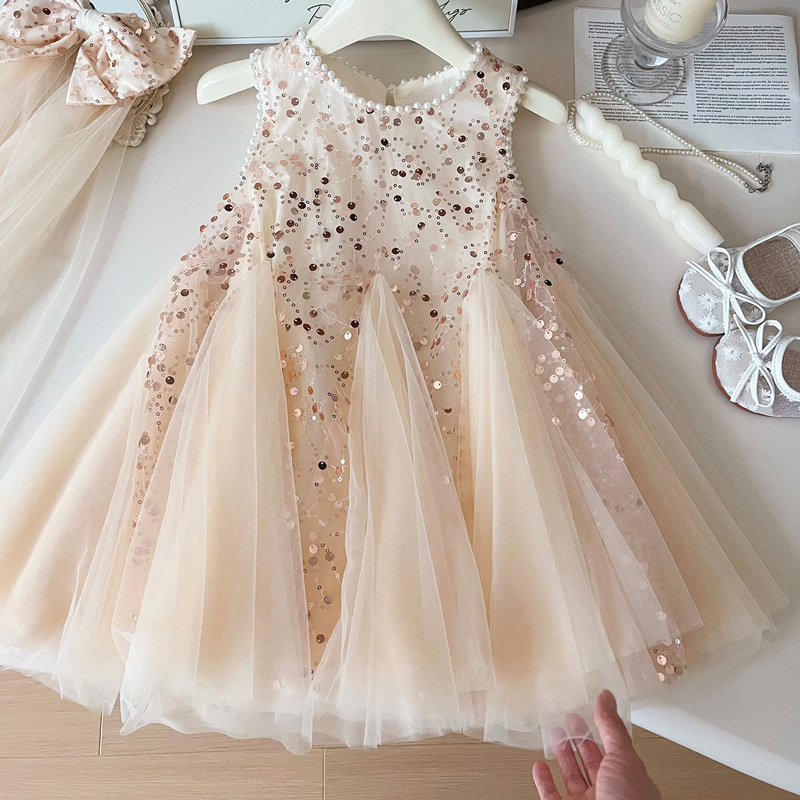 夏の新しい女の赤ちゃんパールメッシュノースリーブドレス子供女 - Baby Clothing Dresser のレビューと価格