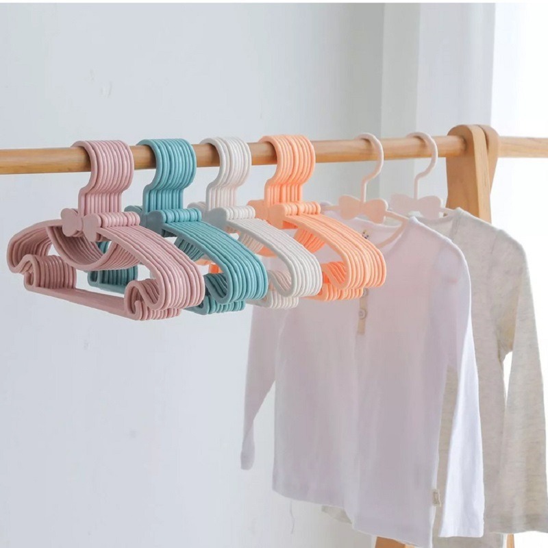 10 個ベビー服ラックポータブルプラスチックタオルディスプレ - Baby Clothing Hangers のレビューと価格