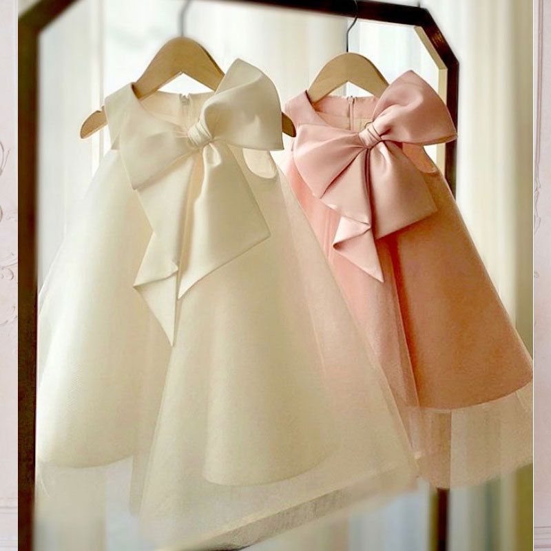 夏ビッグリボン女の赤ちゃんドレス 1st 誕生日パーティーウ - Baby Clothing Dresser のレビューと価格
