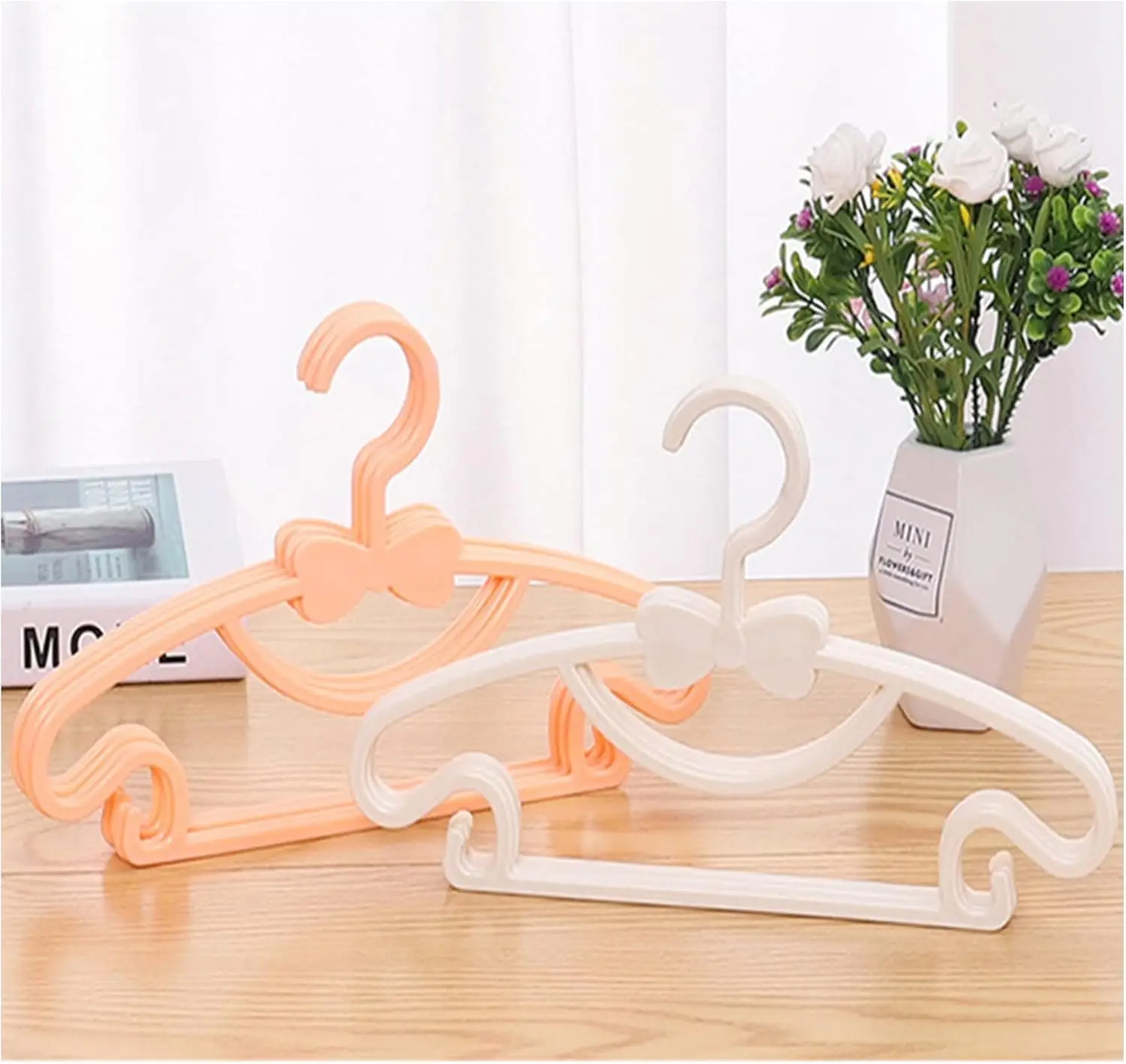 ベビー服ラック プラスチック製タオルディスプレイ スカーフハ - Baby Clothing Hangers のレビューと価格