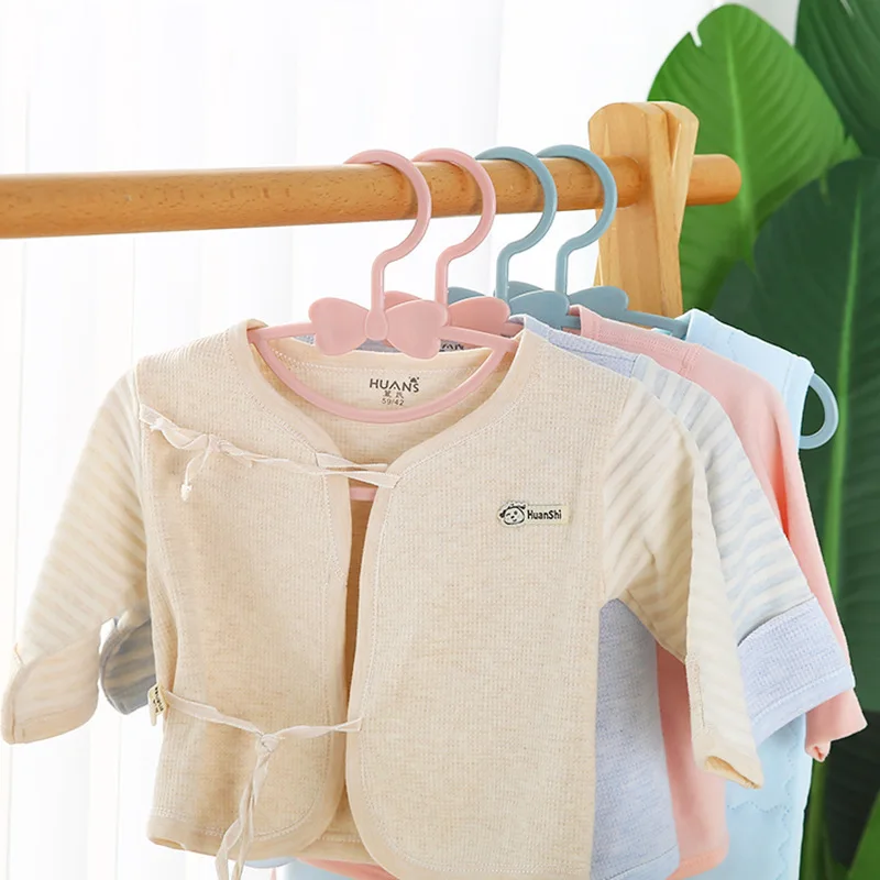 5-50 個ベビーハンガープラスチック子供服収納ハンガー保育 - Baby Clothing Hangers のレビューと価格